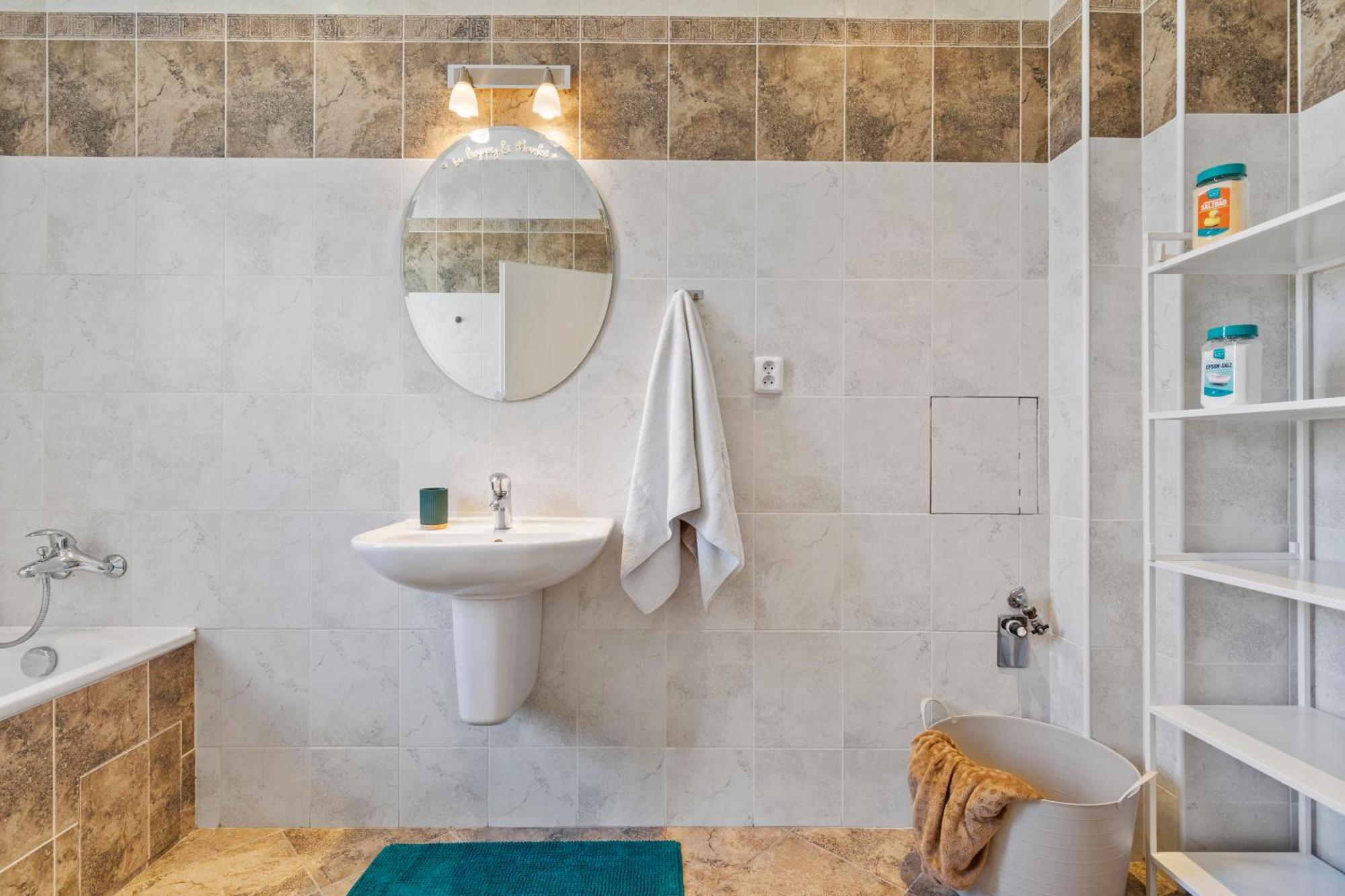 Heart Of The City Center 2 Rooms By Zazi Μπρατισλάβα Εξωτερικό φωτογραφία