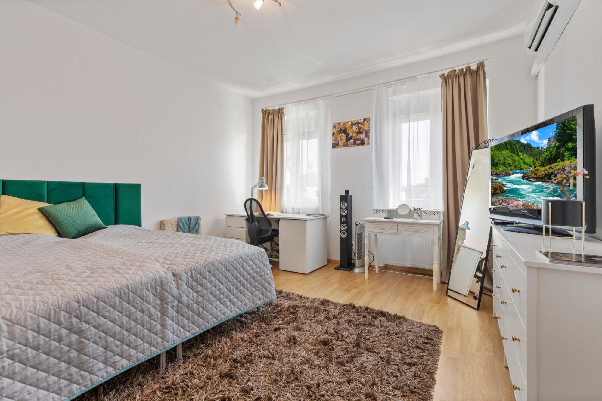 Heart Of The City Center 2 Rooms By Zazi Μπρατισλάβα Εξωτερικό φωτογραφία